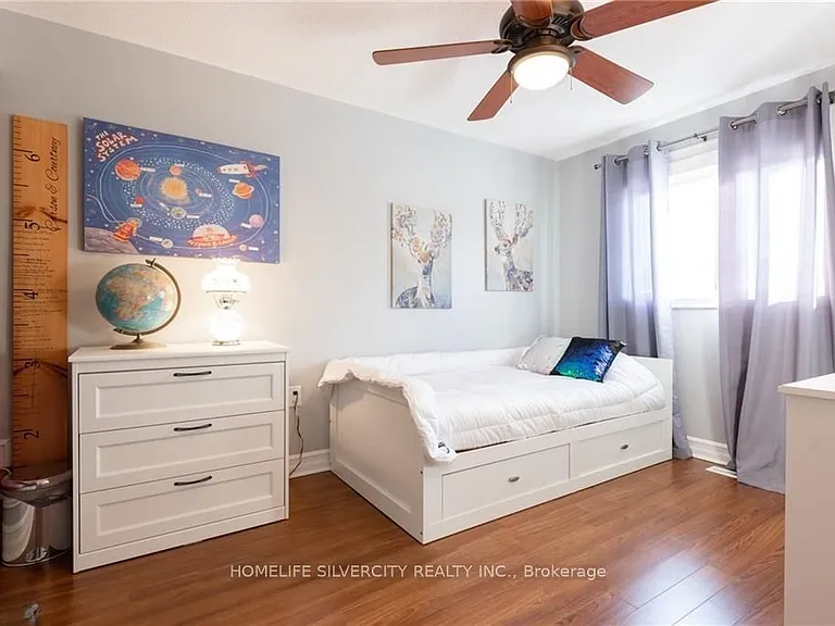 141 Athabaska Rd — Photo 8