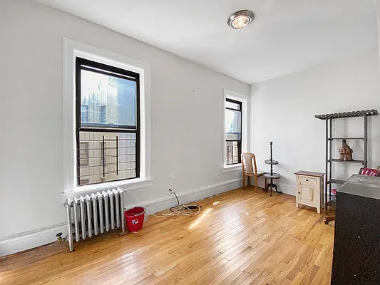 Rented by Skyward | media 12