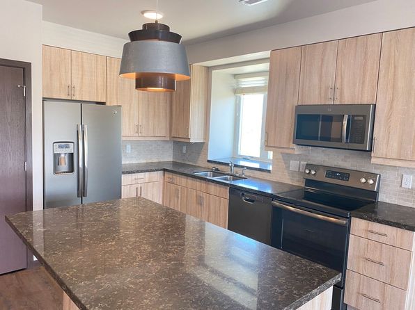 1708 5th St APT 202