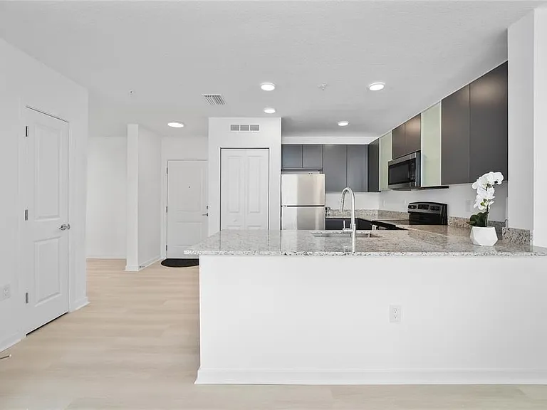 5587 Millenia Park Blvd #515 — Photo 9
