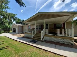 474 Clay Run Rd, Mill Run, PA 15464