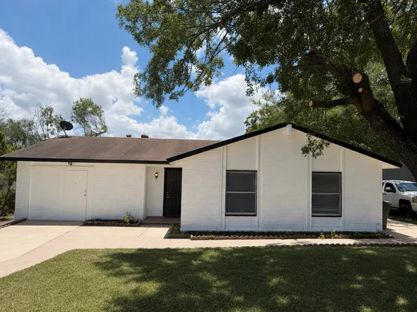 9250 Five Palms Dr, San Antonio, TX 78242