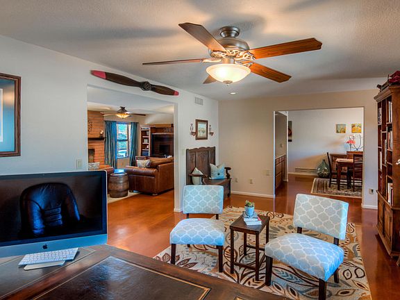 5th image of 3830 N Hillwood Pl