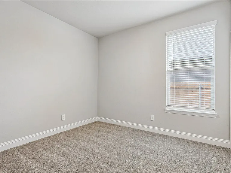 1712 Buzzard Rd — Photo 10