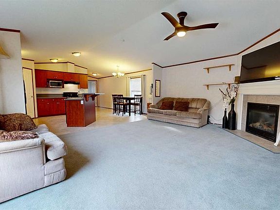 4th image of 8809 W 91st St