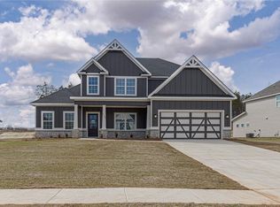 669 Tiger Trl, Opelika, AL 36804