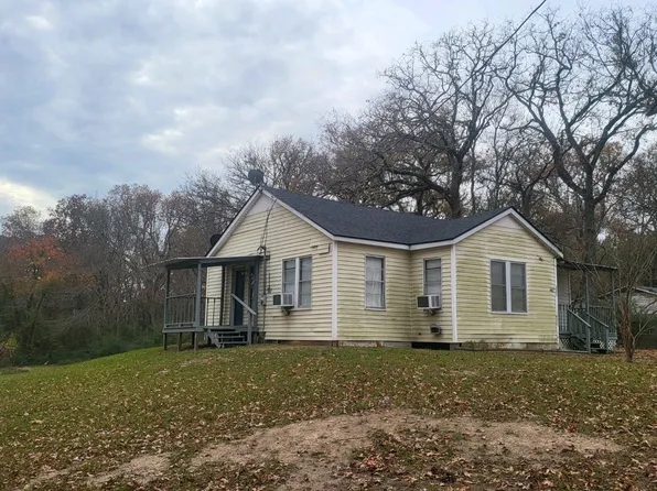 (undisclosed Address), Henderson, TX 75652