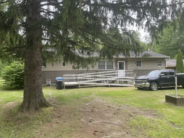 7310 Irish Rd, Millington, MI 48746