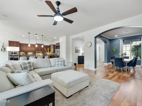 1605 W MOLLY Lane, Phoenix, AZ 85085