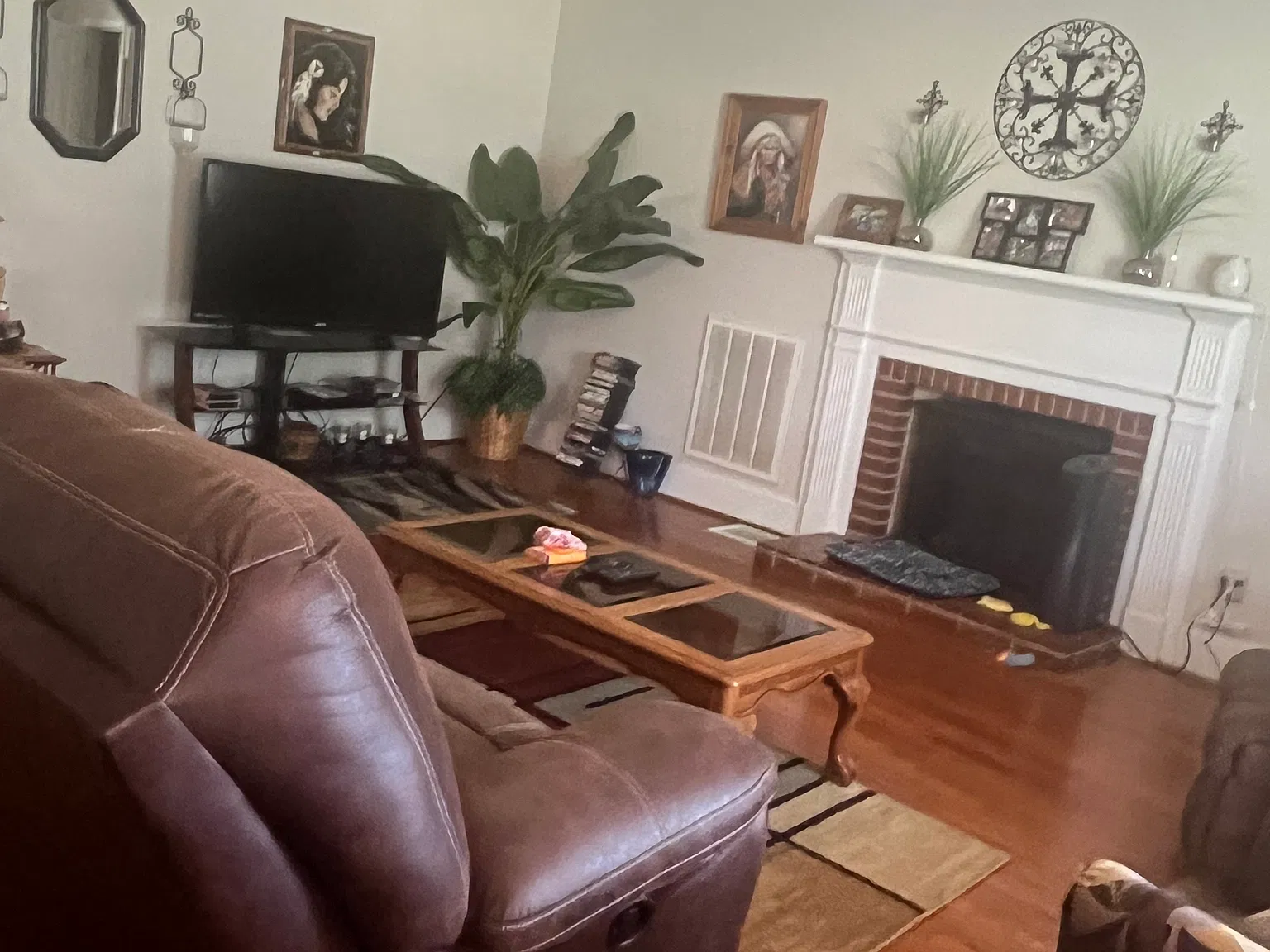 4 bed, 1808 sqft, $1,600 — Photo 3