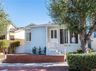 420 3rd St, Manhattan Beach, CA 90266