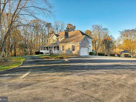 2nd image of 2506 Coxshire Ln