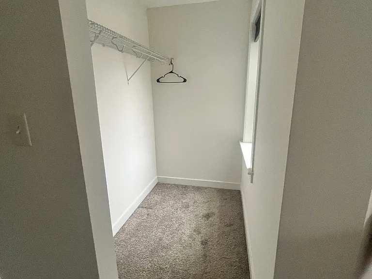 338 E Federal St — Photo 5