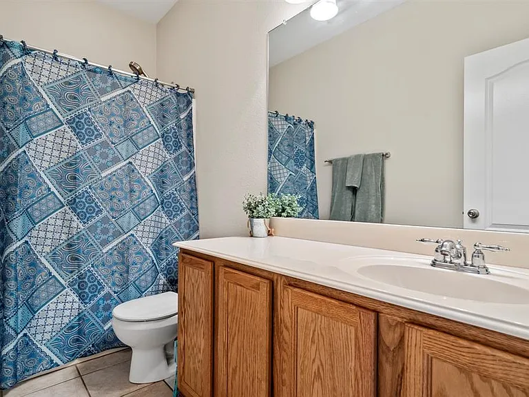 2356 Aurora Dr — Photo 21