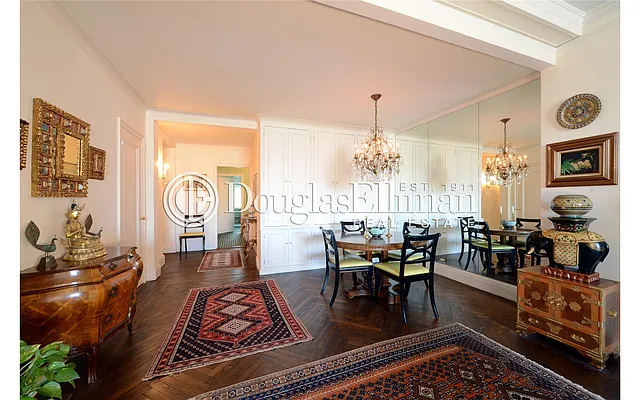 Sold by Douglas Elliman | media 20