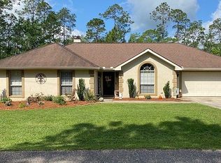 729 Akikai Dr, Diamondhead, MS 39525