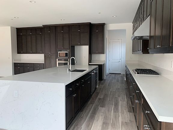 Orchard Trails Homesite 13 Kitchen