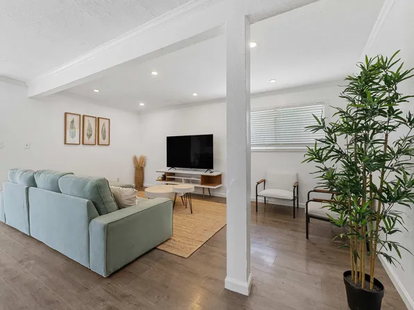 4203 Philmont Ave #Id1056427p, Pt Arthur, TX 77642