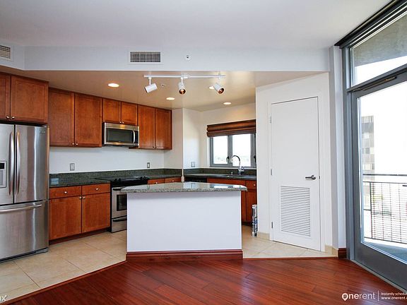 2nd image of 175 W Saint James St Unit 506