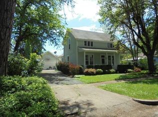 225 Adams Ave, Cottage Grove, OR 97424