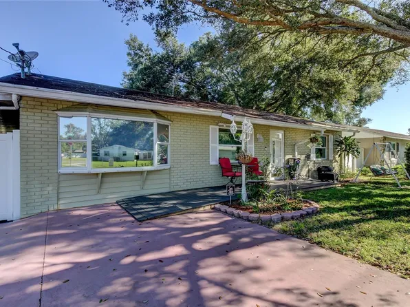 38621 North Ave, Zephyrhills, FL 33542