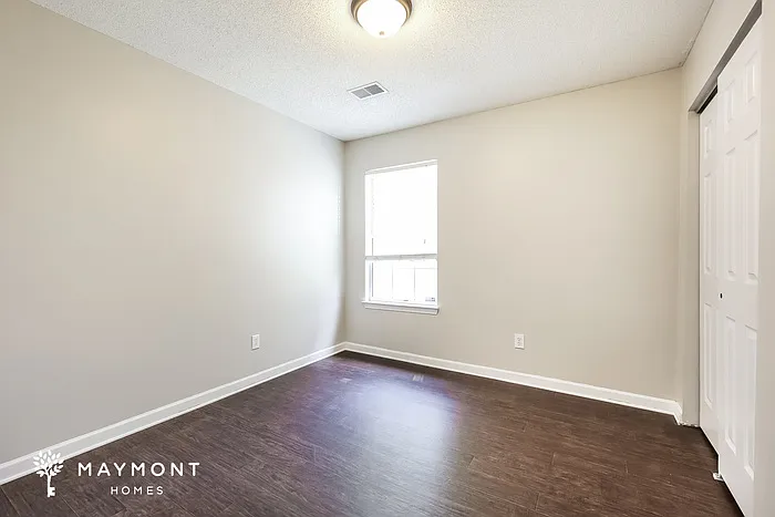 313 Hampton Ridge Dr — Photo 12