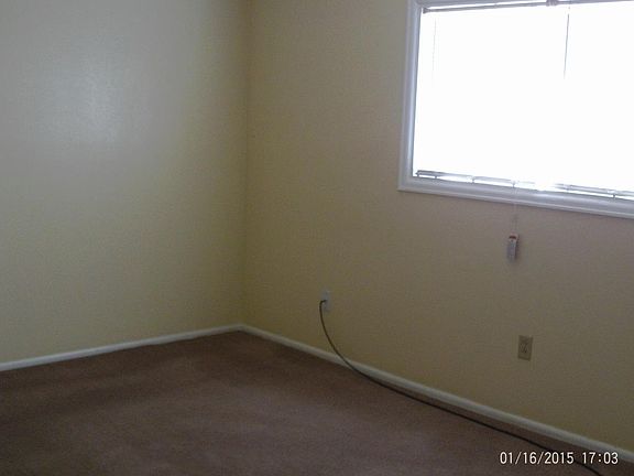 3rd image of 2204 Thomas Ave APT 3