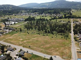 999 S 7th Ave, Sequim, WA
