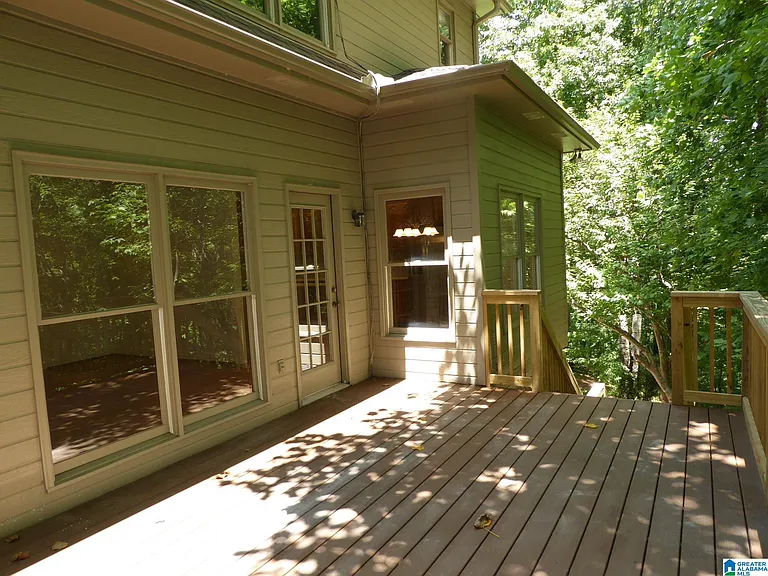 1040 Cole Cir — Photo 36