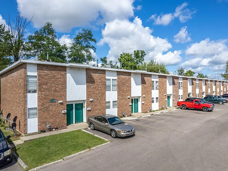 1132 E John St #2 — Photo 7
