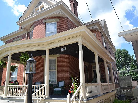 2nd image of 231 N 2nd St
