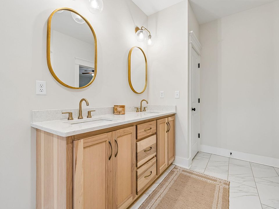 28th image of this home