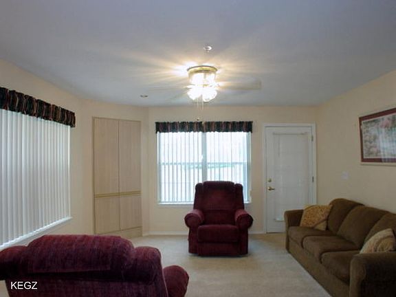 4th image of 351 S Wildwood Dr APT 4-1