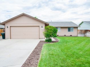 6111 Wrigley Dr, Pasco, WA