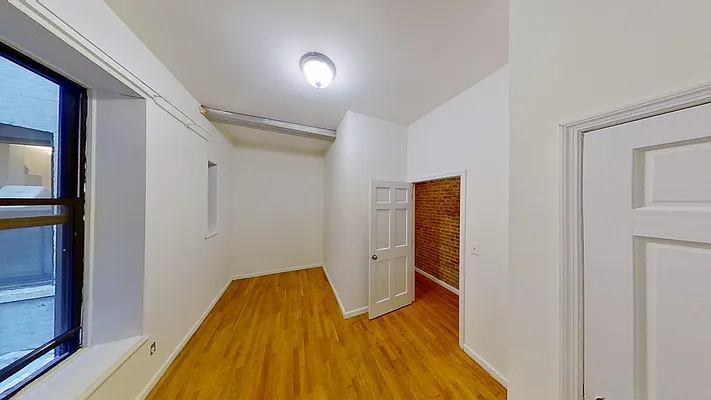 Rented by Living New York | media 4