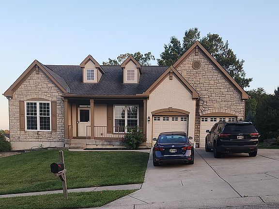2nd image of 335 Bridle Creek Dr
