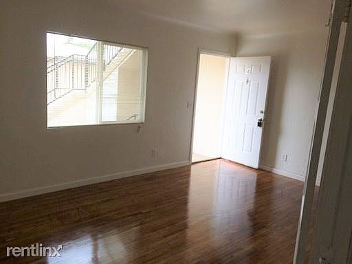 4th image of 547 E Dayman St