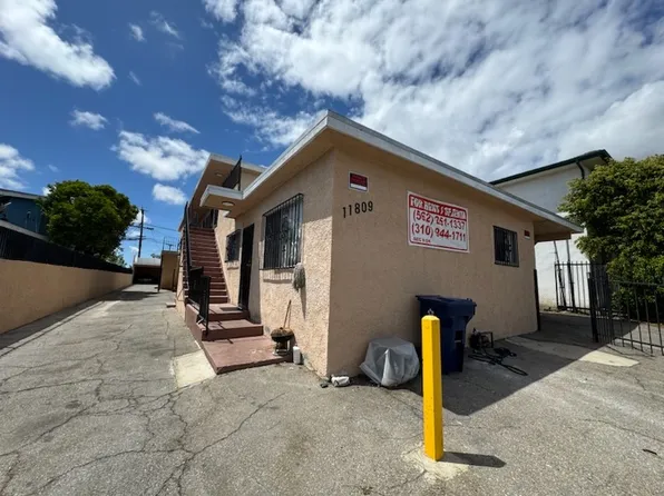 11809 Berendo Ave, Los Angeles, CA 90044