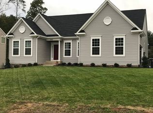 2465 Edgewood Dr, Locust Grove, VA 22508