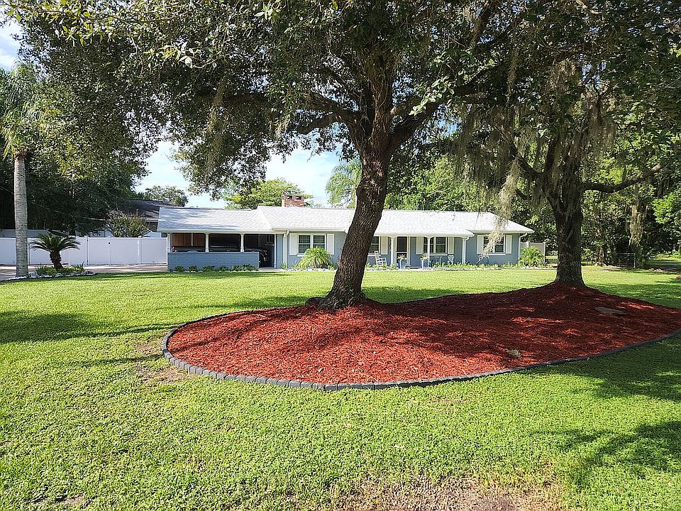 1st image of 207 Lake Blvd