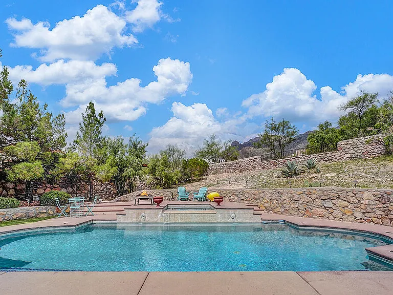5601 Burning Tree Dr — Photo 34