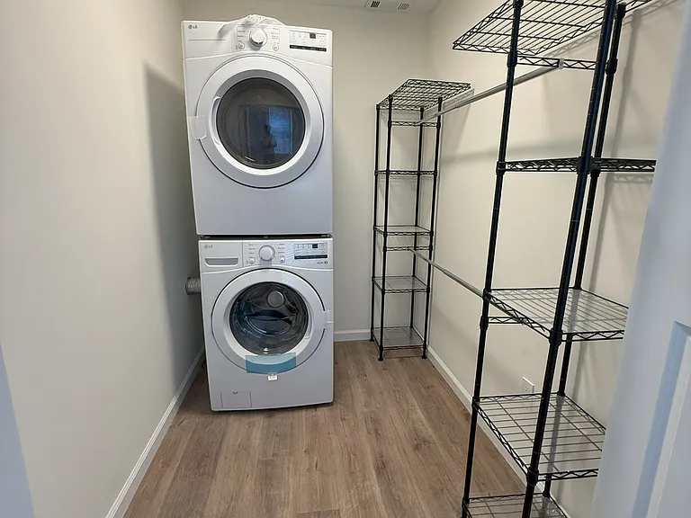 2900 Colerain Ave #6 — Photo 9