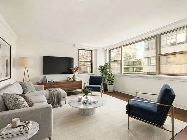 200 E 58th St APT 6D, New York, NY 10022