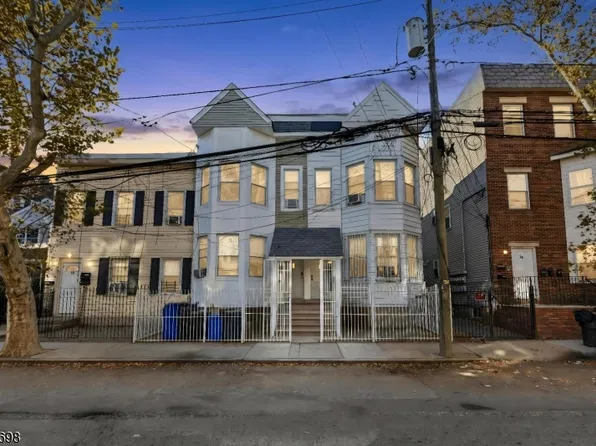 72 1/2 Summer Ave, Newark City, NJ 07104