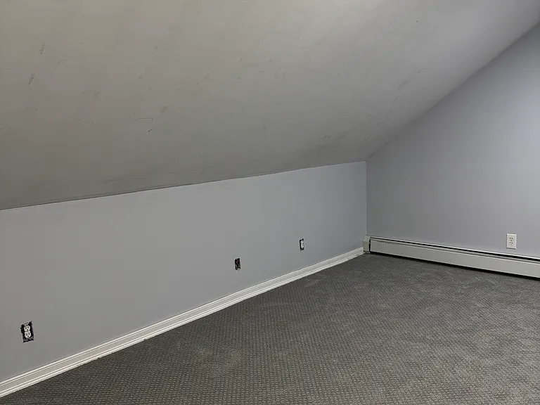 439 Fairview Ave — Photo 15