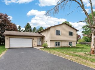 3914 67th St E, Inver Grove Heights, MN 55076