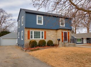 3926 42nd St, Des Moines, IA 50310