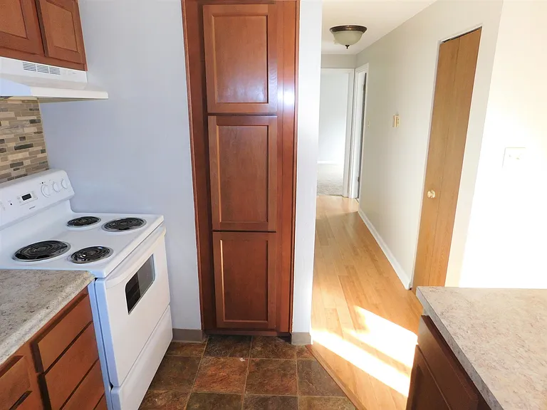 2 Bed/1 Bath (Unit 20)