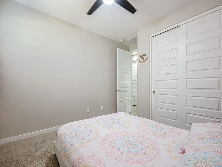 8924 W Bethany Heights Dr — Photo 19