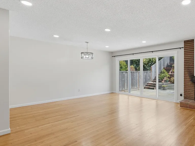 760 Cottonwood Ave — Photo 8
